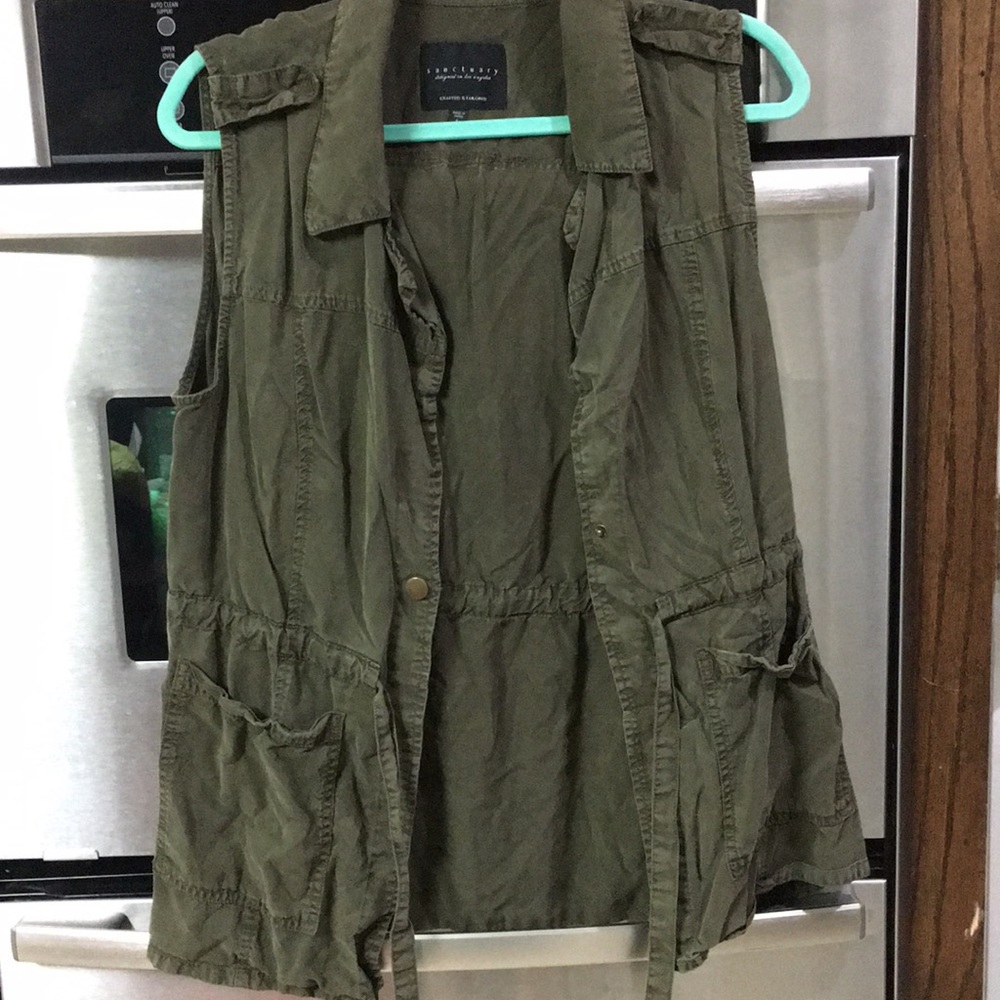 Women’s Sanctuary Vest Size Large